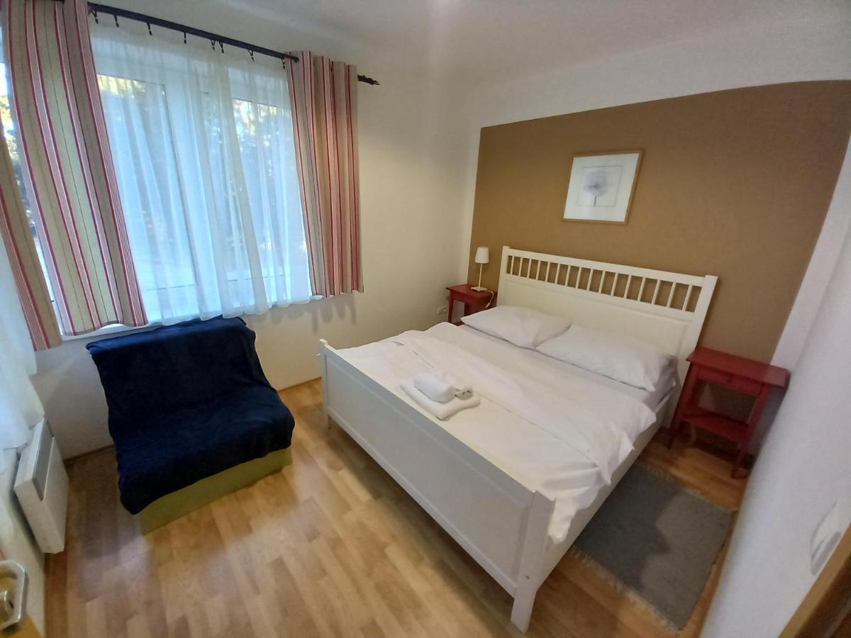 Apartmany Margo Sun Martinske Hole Ngoại thất bức ảnh