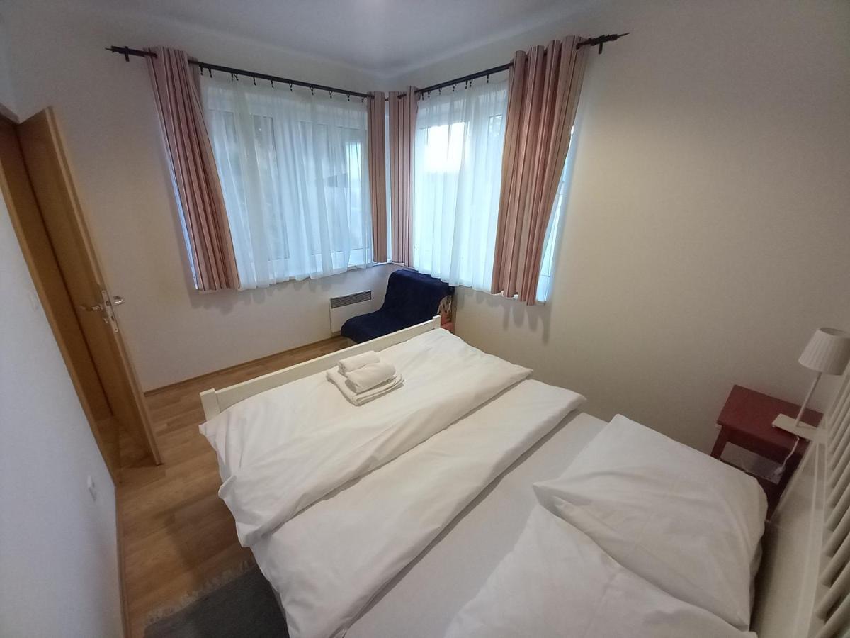 Apartmany Margo Sun Martinske Hole Ngoại thất bức ảnh