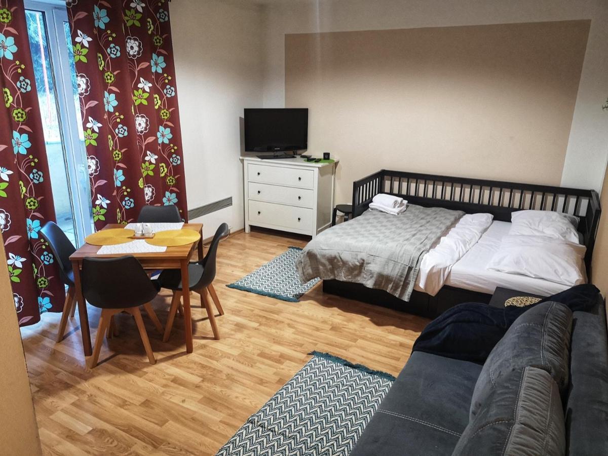 Apartmany Margo Sun Martinske Hole Ngoại thất bức ảnh